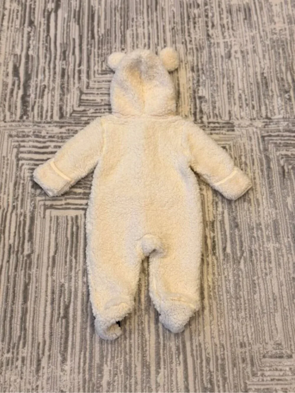NEW Disney Baby 6/9 months Minnie Mouse Sherpa WARM footed bunting coat